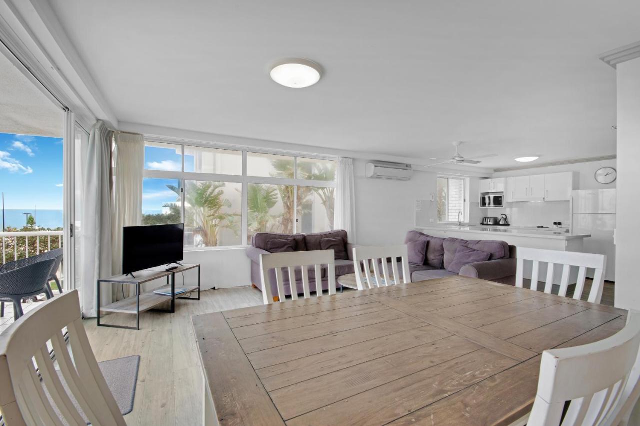 Capeview Apartments - Right On Kings Beach Caloundra Dış mekan fotoğraf
