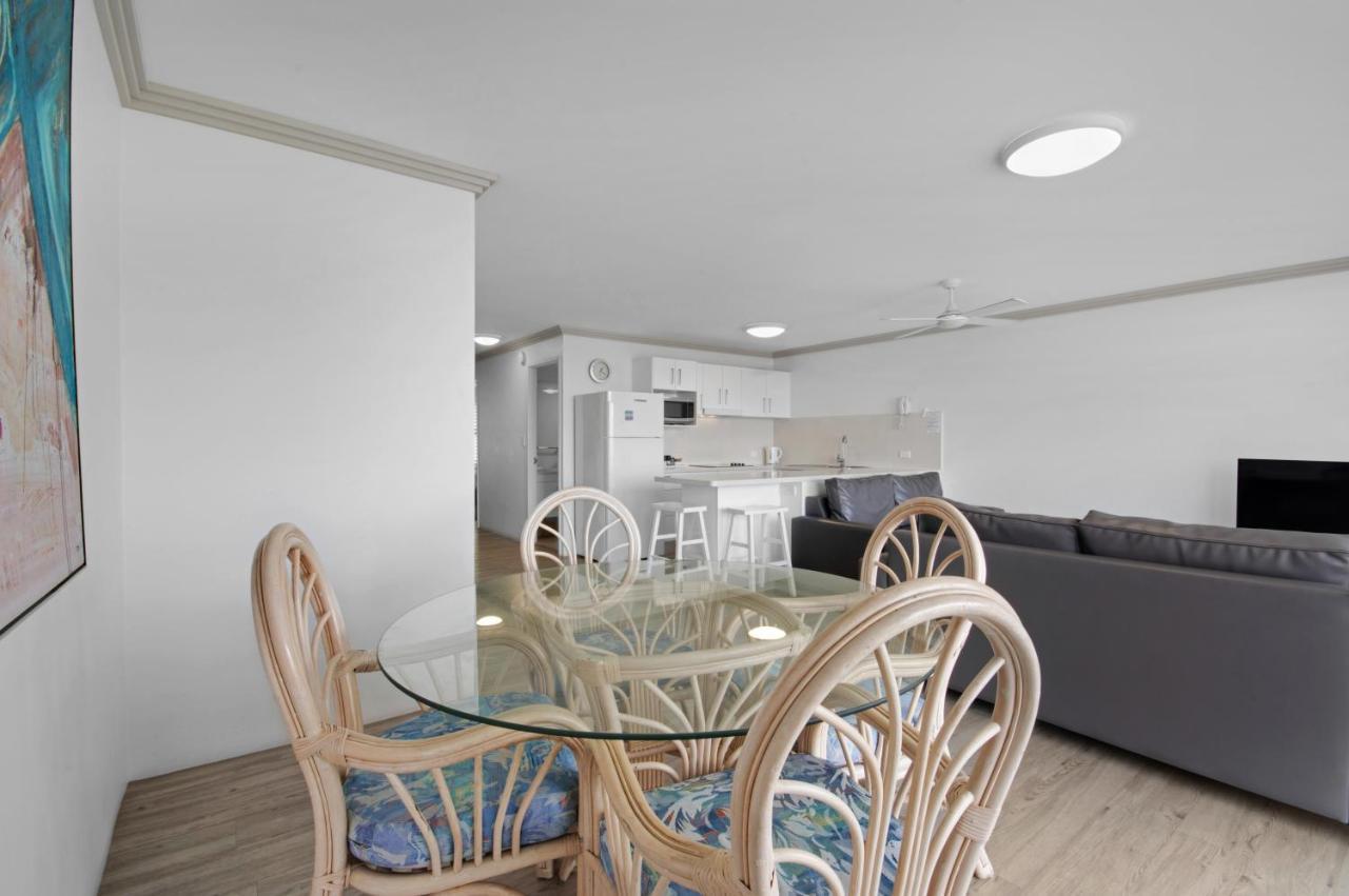 Capeview Apartments - Right On Kings Beach Caloundra Dış mekan fotoğraf