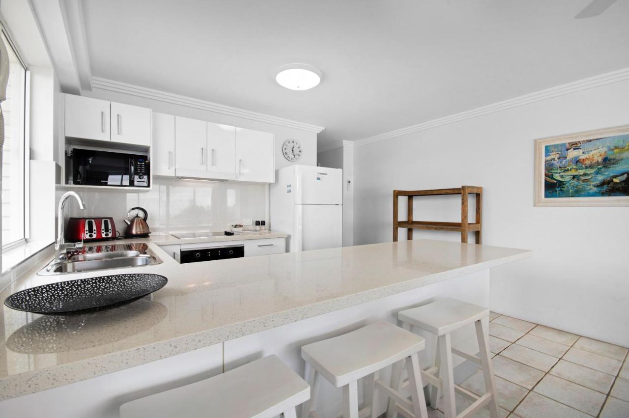 Capeview Apartments - Right On Kings Beach Caloundra Dış mekan fotoğraf