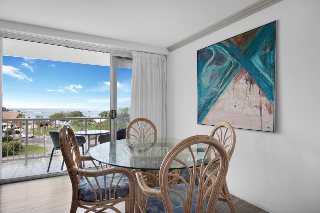 Capeview Apartments - Right On Kings Beach Caloundra Dış mekan fotoğraf