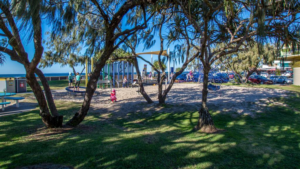 Capeview Apartments - Right On Kings Beach Caloundra Dış mekan fotoğraf
